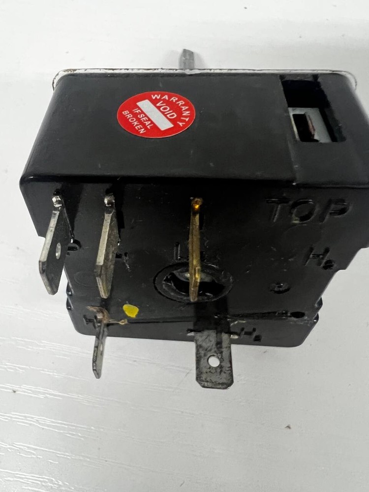 Genuine ELECTROLUX SWITCH,SURFACE HEATING 5303311080