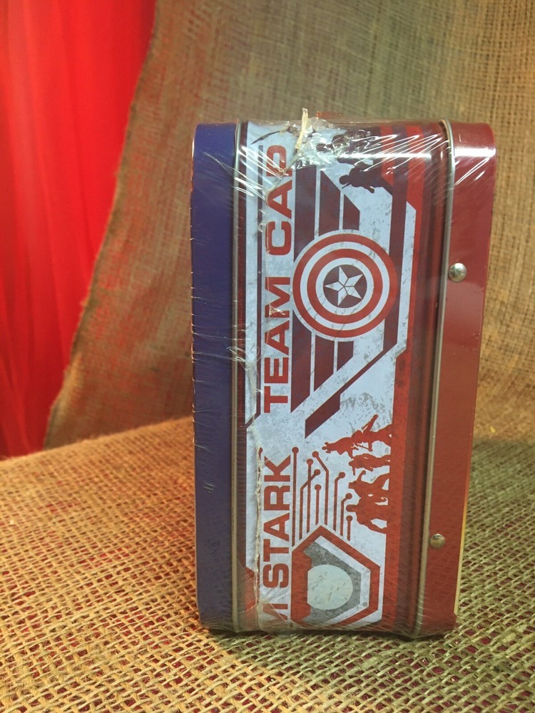 NOS “Team Stark/Team Cap” 100 Pc Puzzle In Lunchbox Original Packaging