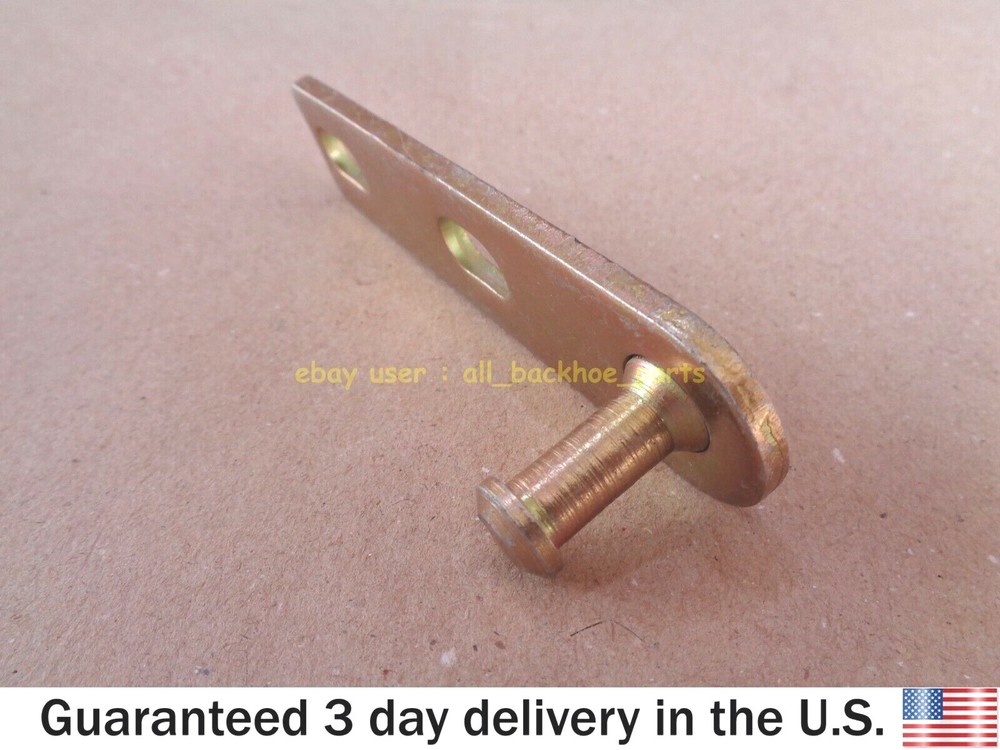 JCB BACKHOE - PLATE DOOR CATCH (PART NO. 123/03392)