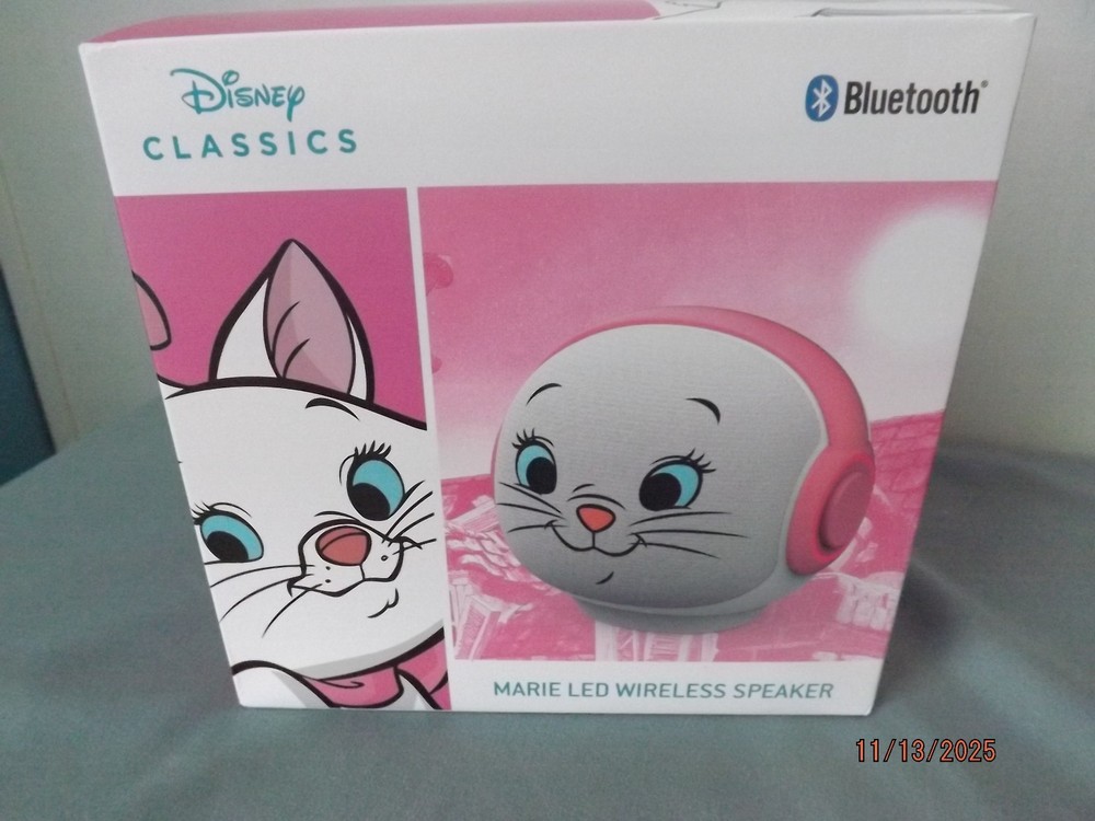 Disney Marie Bluetooth LED Wireless Speaker NEW