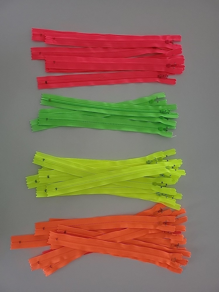 Zippers 9.5 Inch Neon