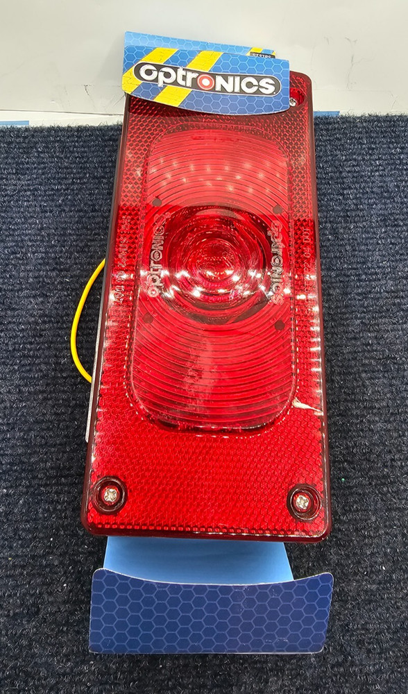 Optronics ST37RS ST-37RS: Red Tail Light with License Light T4
