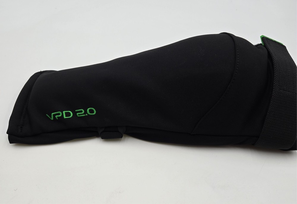 POC Joint VPD 2.0 Long Knee Pads Uranium Black Medium, one pad only (right)