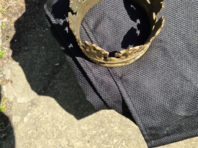 Vtg. Solid Brass Crown. Unmarked.