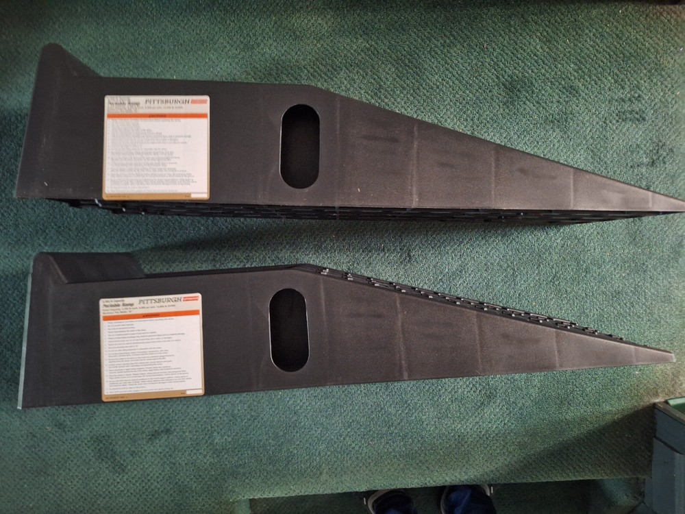 Pittsburg Portable Vehicle Ramps