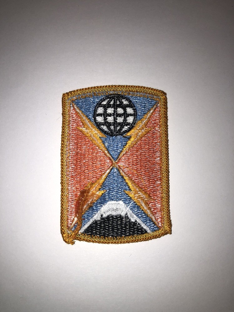 1108th Signal Command U.S. Army Shoulder Patch Insignia