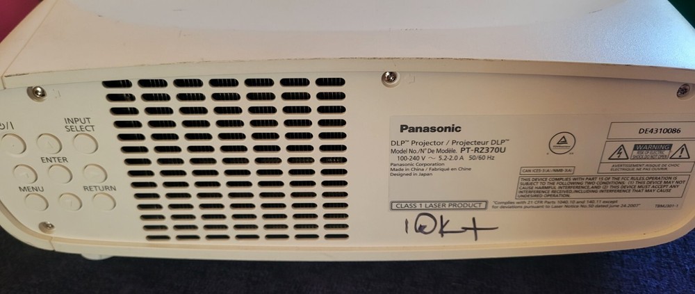 Panasonic DLP Projector PT-RZ370 - WORKS GREAT
