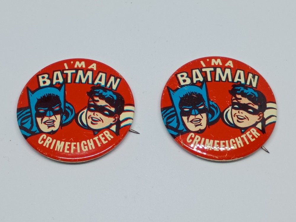 BATMAN PINS 1966 SET OF TWO
