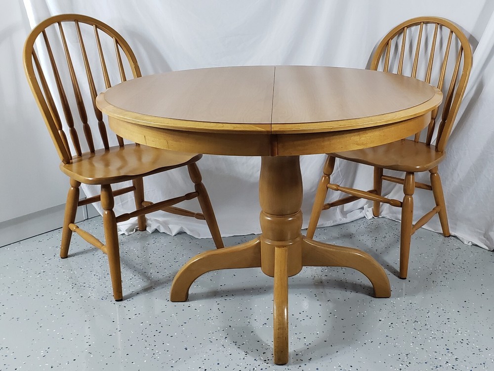 Solid Oak Dining Table Oval 4 Chairs 2 Leafs Cochrane Amer-Silhouette L-Pick-Up