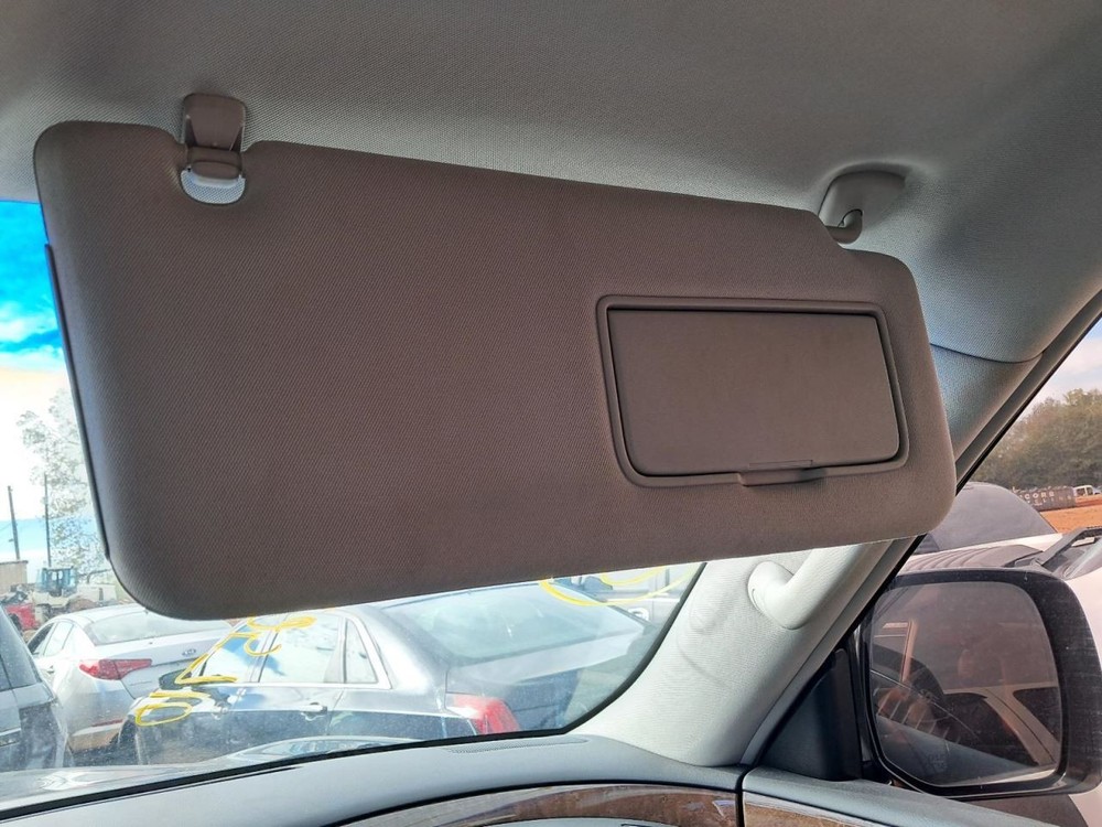 QX80 2016 Glove Box 4809024