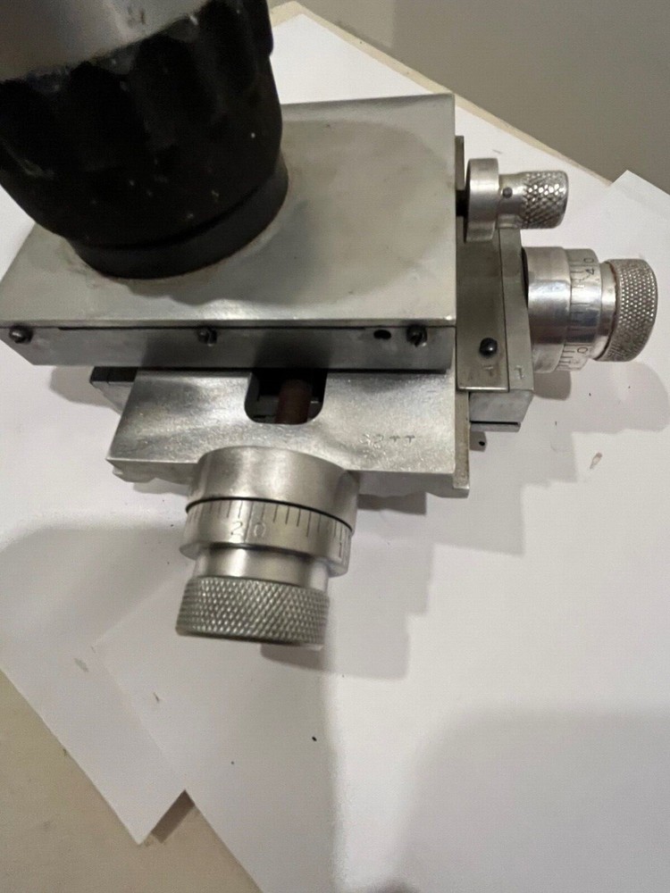 Microtron X Y Sliding Positioning Table by Wilson Mechanical Inst. Division