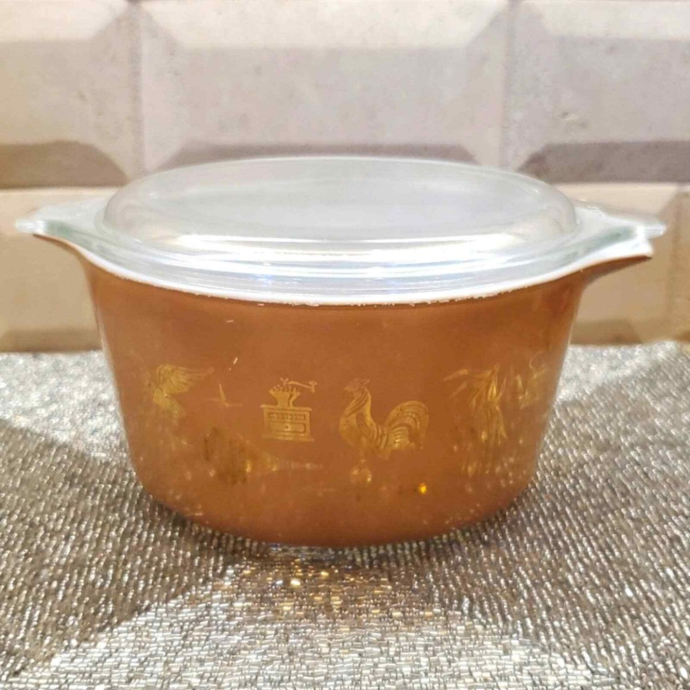PYREX Early American Eagle 473 - 1 Qt. Dish