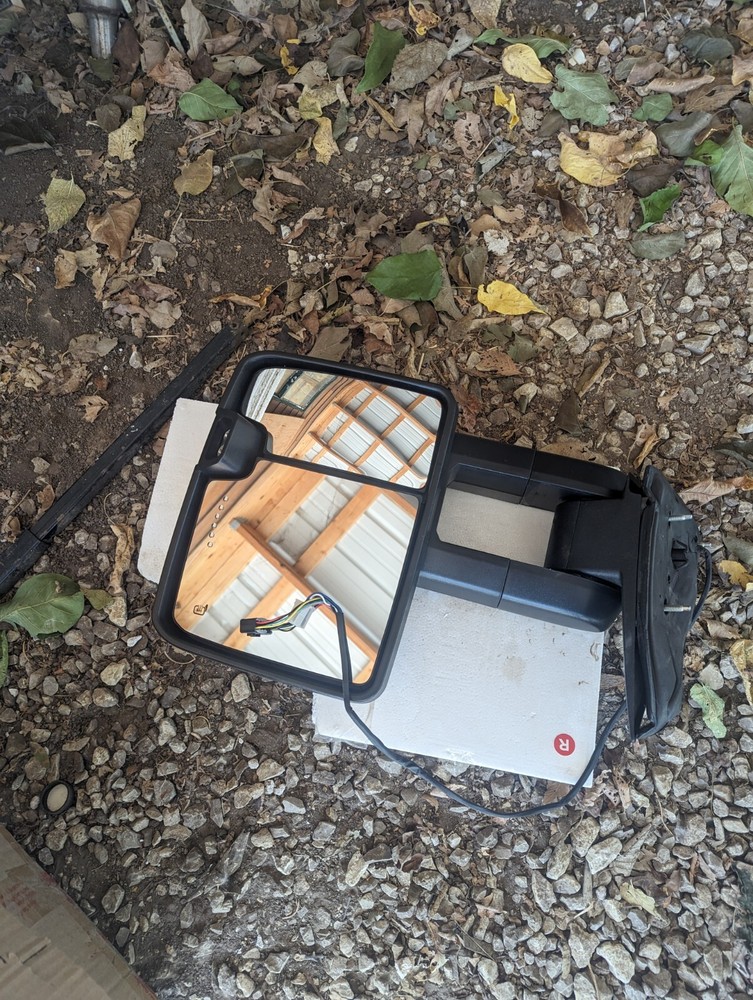 SET OF TWO POWER FOLDING TOWING MIRROR OEM