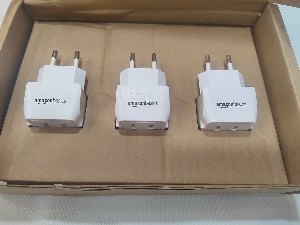 Amazon Basics Travel Plug Adapter