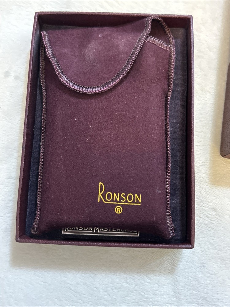 Vintage Ronson Mastercase Cigarette Case Lighter Unfired Unused