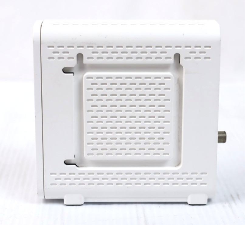 Arris SB6190 SURFboard Modem (White) u39