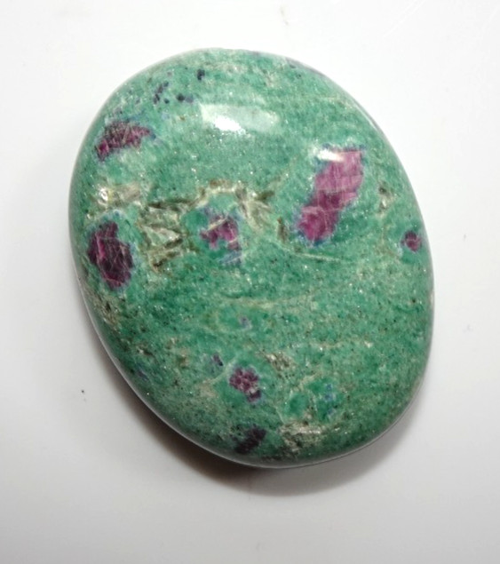 Ruby Fuchsite Palmstone - India sc1006