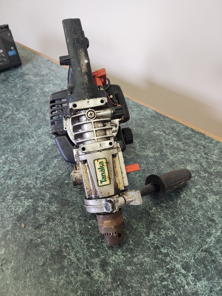 Tanaka TED-265 Gas Powered Engine Drill