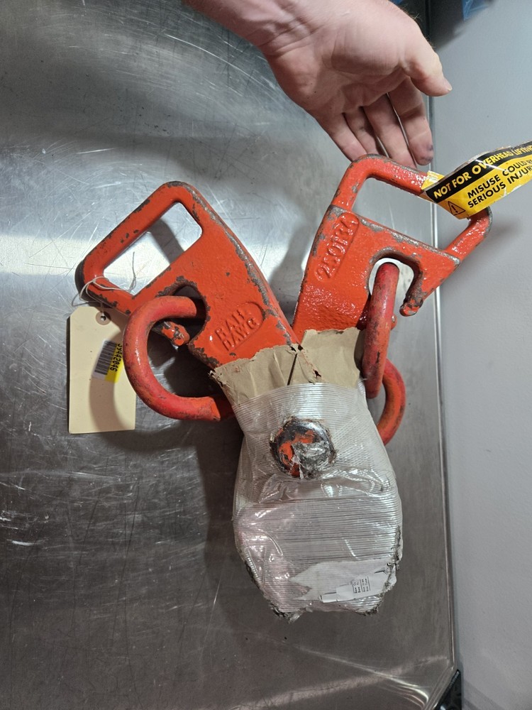 5.5 Ton Rail Dawg Tong, Lifting Clamp