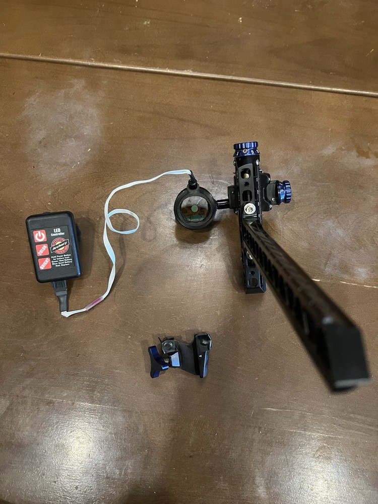 DS Advantage 2020, Versa2 Scope with LED