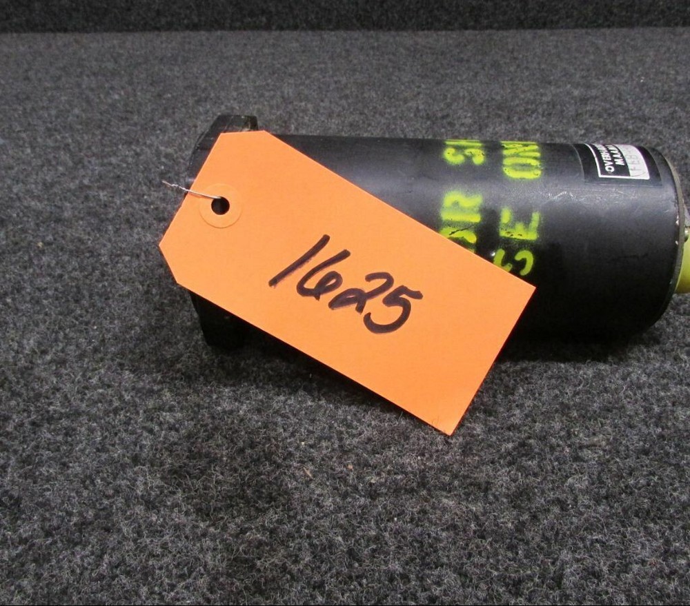 15300-1F-2-C2 Bendix Auto Pilot Component Control Indicator (26V)