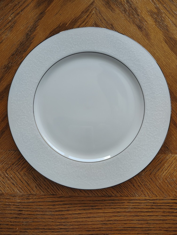 Grace Fine China Concerto 7 Piece Place Setting