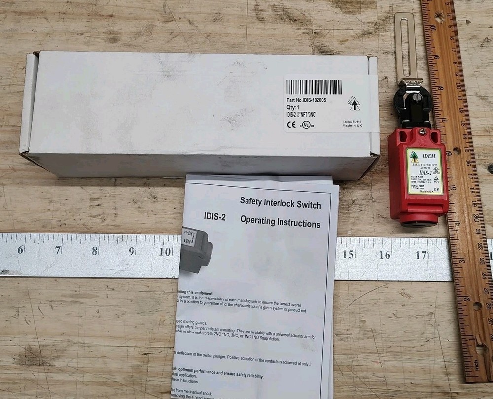 NEW IDEM SAFETY Interlock SWITCH IDIS-192005 240VAC