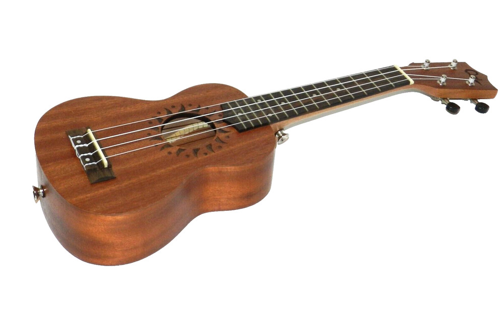 Qmi UK-21 Soprano 21' ukulele
