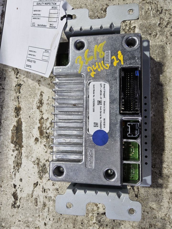 2015 Lincoln MKC Front Dash Mounted Display Screen