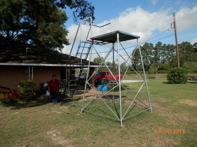 Hunting Blind Tower 2-6' tall Deer Stands