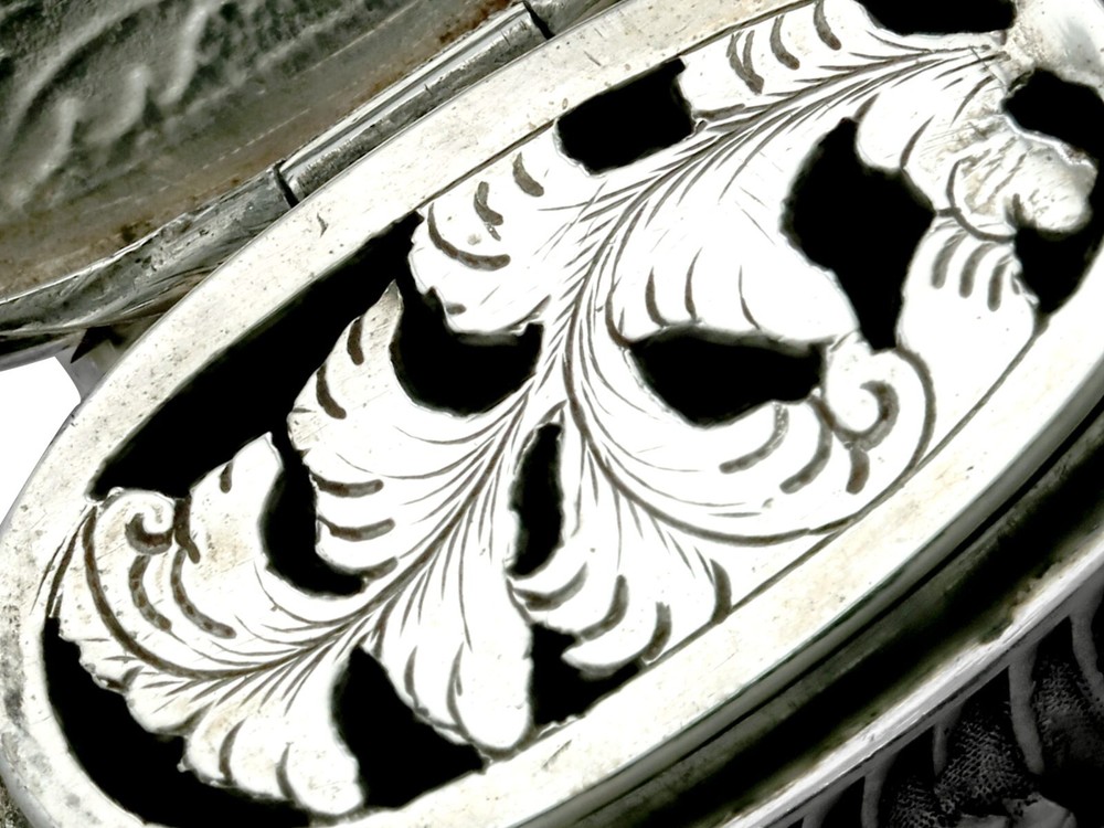 Antique Chinese Silver Vinaigrette