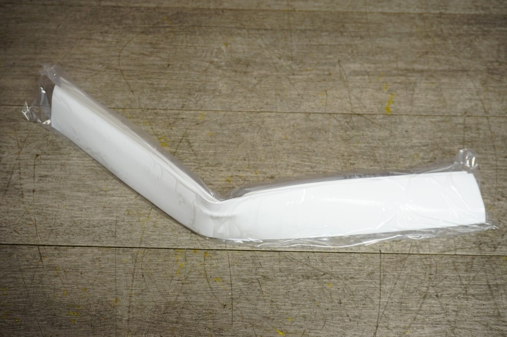 THE PRACTICAL IDEAS OVEN SEAM PROTECTOR WHITE 20 1/4 X 2 1/4 X .5