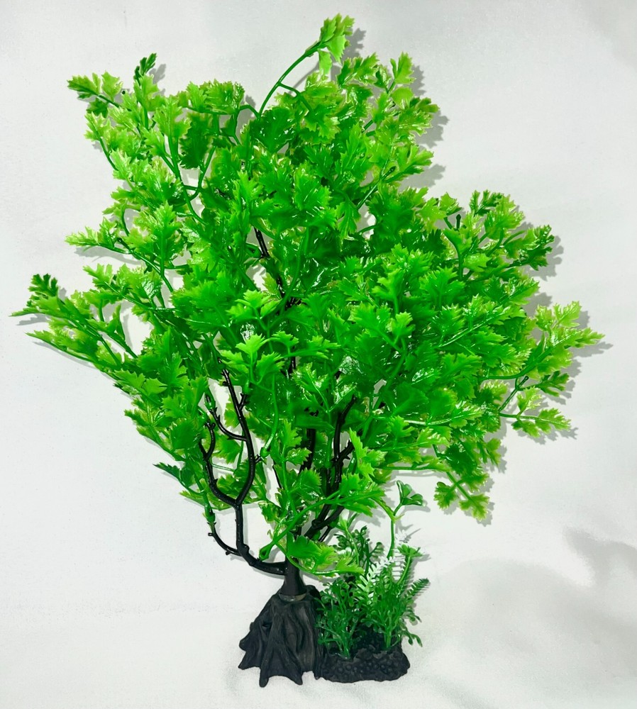 Pack of 10 Large Aquarium Artificial Plants - Various Sizes
