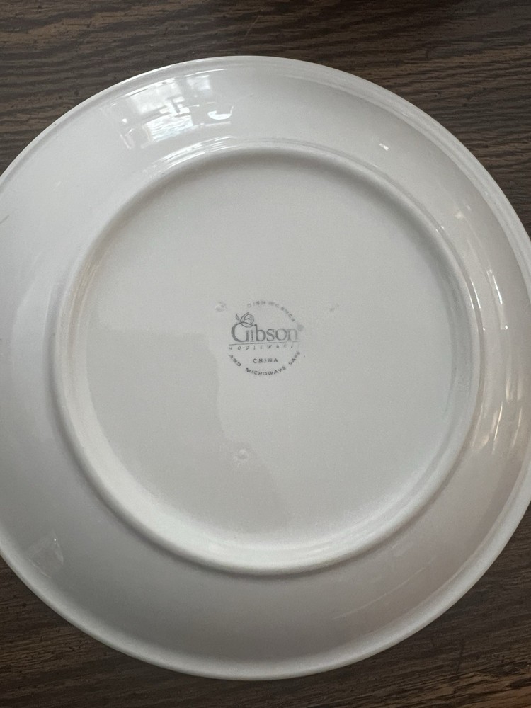 Gibson Designs Bellissimo 13-piece Dinnerware Set