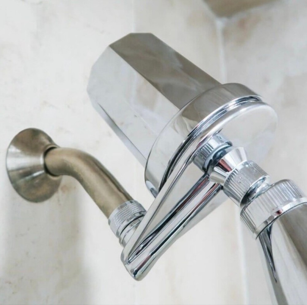 Berkey® Wellspring™ Inline Shower Filter With Filter. Used: For Parts Only!