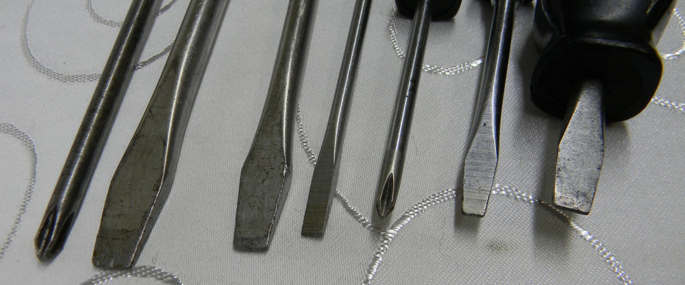 SNAP-ON 7PC BLACK HARD HANDLE MIXED SCREWDRIVER SET