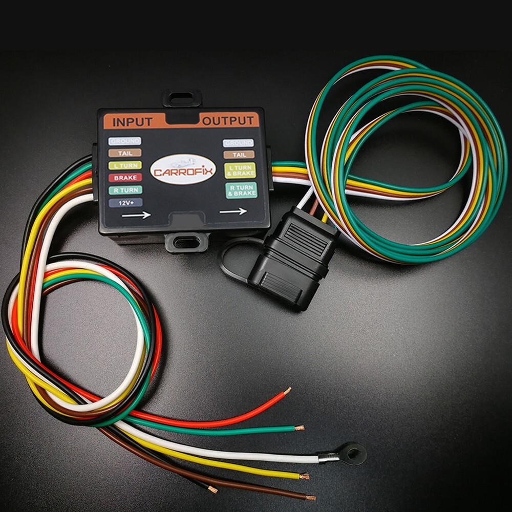 Circuit Protected Powered Tail Light Converter with 4-Way Flat Trailer Connector