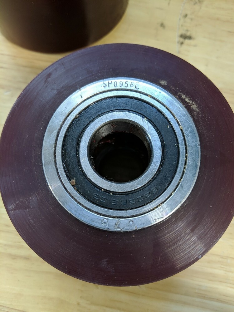 Raymond Poly Wheel 1082408/06 with bearings