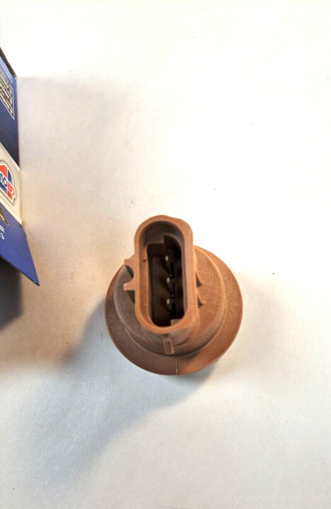 CARQUEST PTC1242 PARK & TURN SIGNAL SOCKET ASSEMBLY