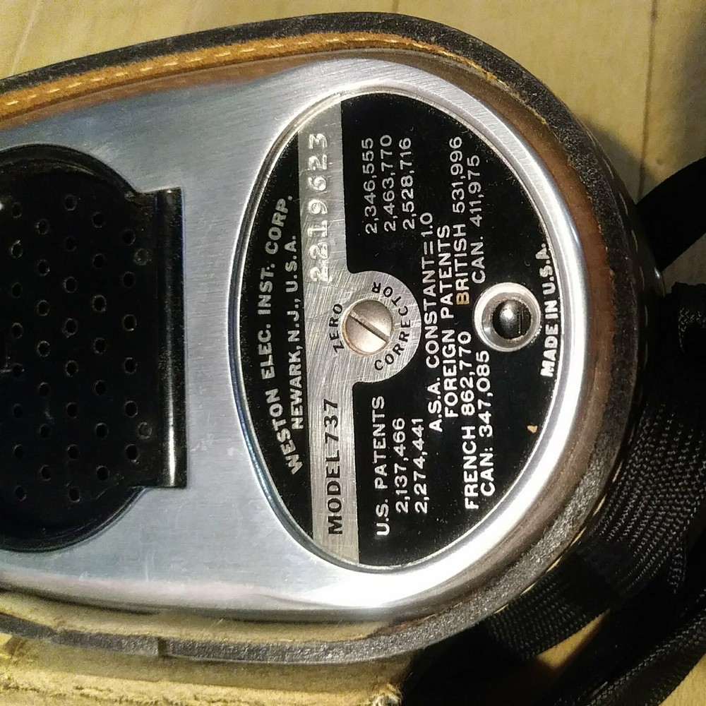 Vintage Weston Master III Exposure Light Meter Model 737 With Case