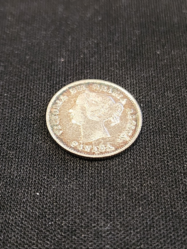 1898 Canada 5 Cents Silver Coin