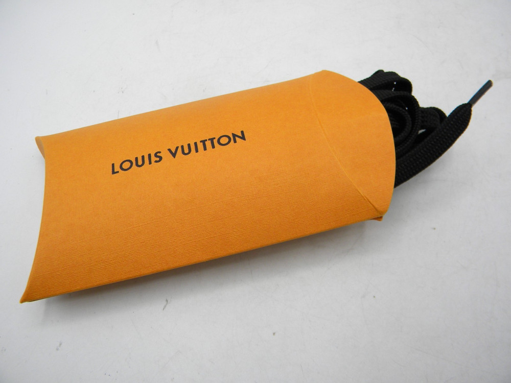 Louis Vuitton Black Shoe Laces 48 Inches