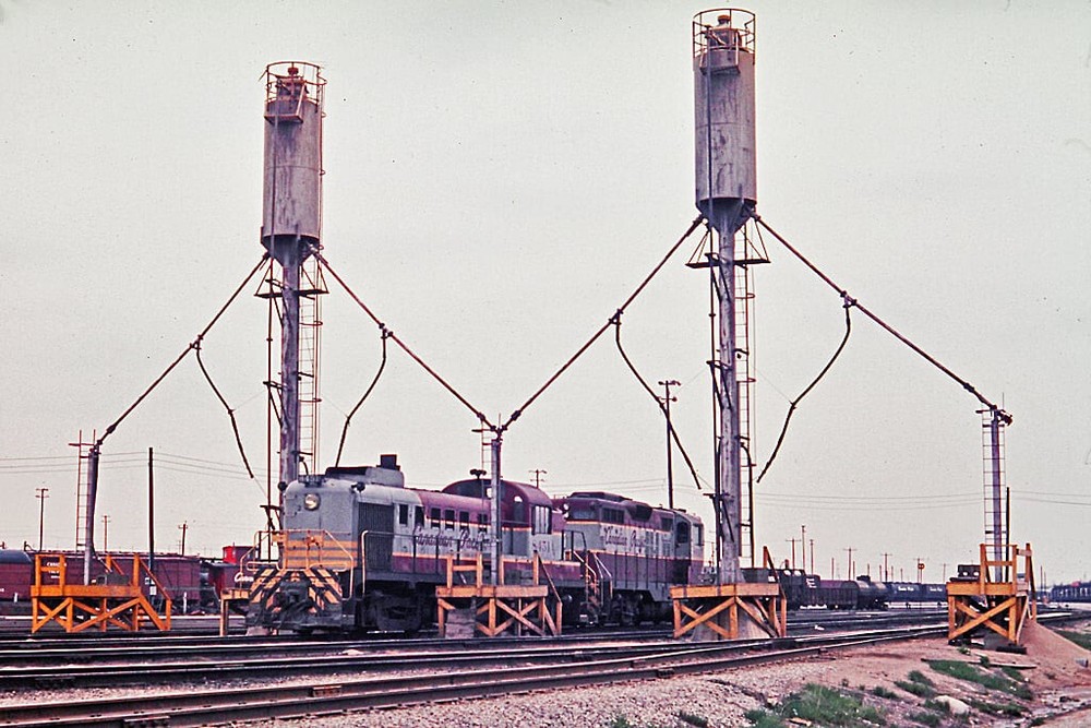 N Scale Sanding Tower N7700