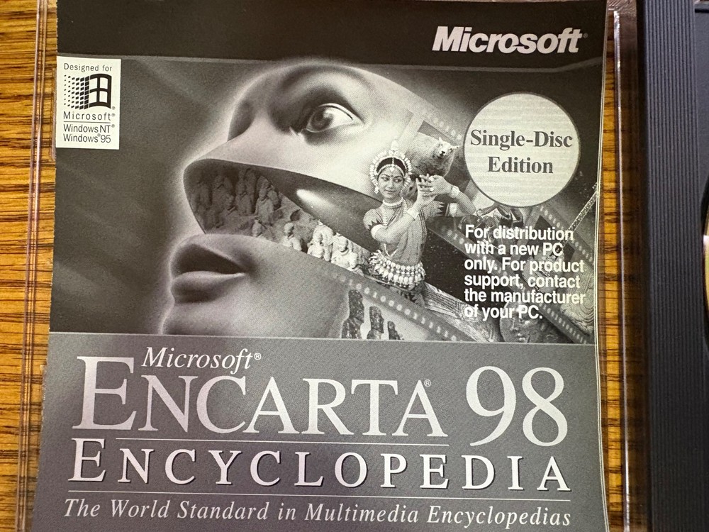 Microsoft Encarta Encyclopedia 98 Full Version PC CD Software Windows 95/NT