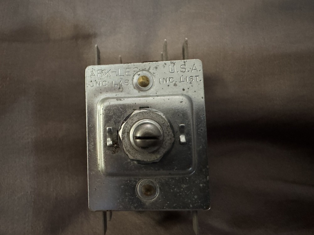 Arkless 97403 Rotary Switch, 4pol 4pos, NOS