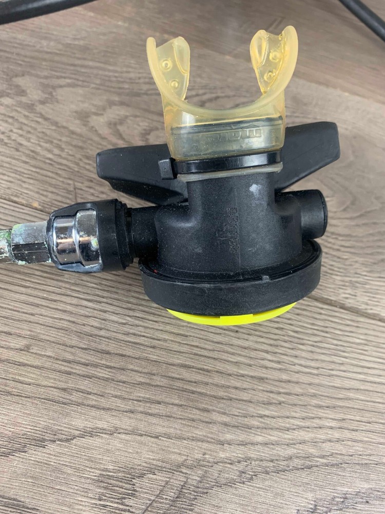 SUUNTO SeaQuest Solution Dive Computer Gauge Compass & Mares Regulator For Parts