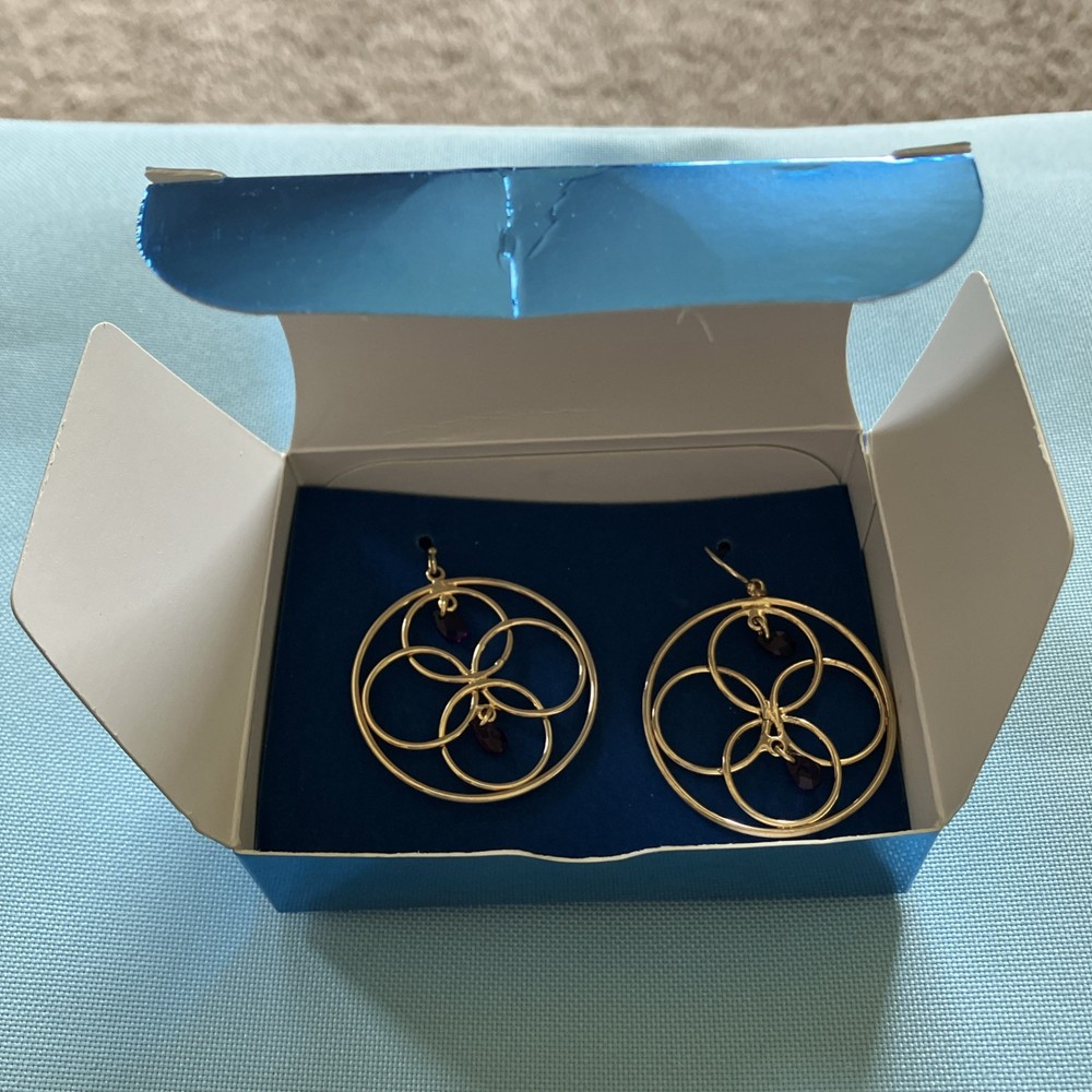 Avon Goldtone & Lavender Matching Earring Set
