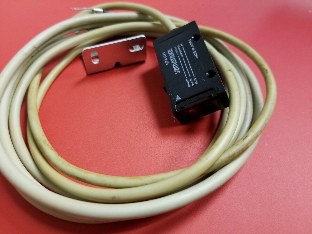 Yamatake Photoelectric Microswitch Sensor HPA-R11