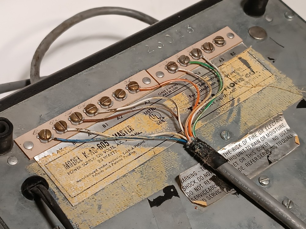 Vintage Talk-A-Phone K-AC-605 Master Intercom System, 5 Stations