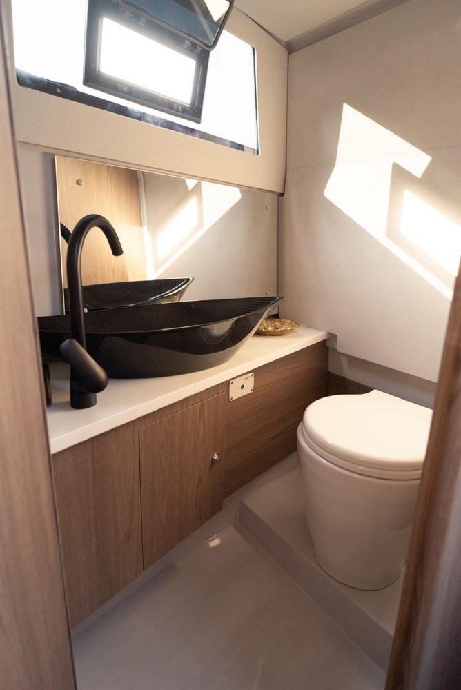 2026 Virtue V10 Cabin